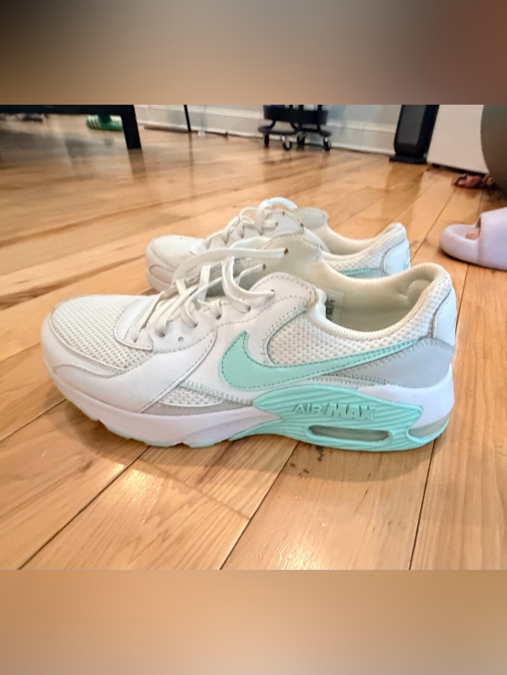 Nike Women’s White Sneakers with Mint Swoosh